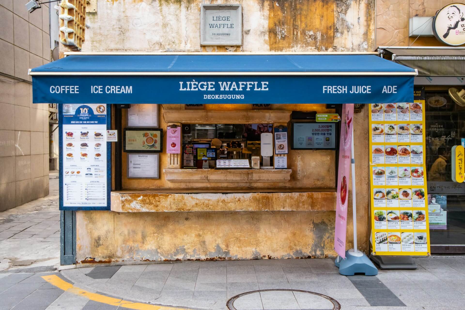 ソウルのカフェはどこを撮っても絵になる美しさ。