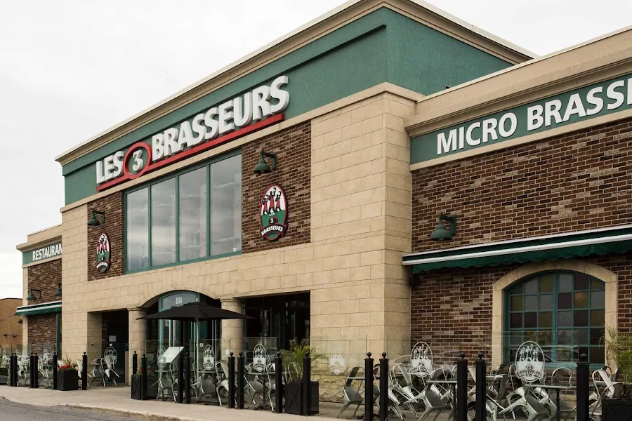 3 Brasseurs - Dix30 Brossard