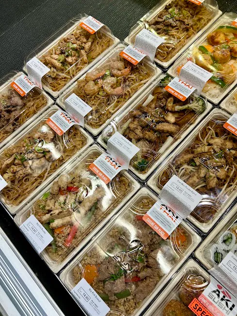 AKI Sushi (inside Metro Plus Dorion)