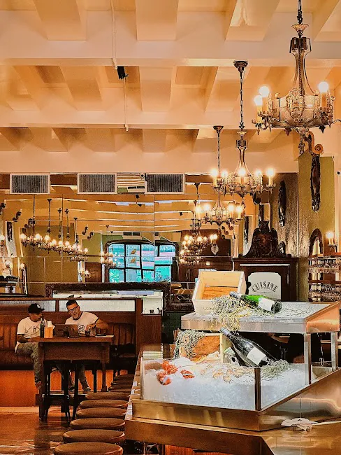 Bar Dominion
