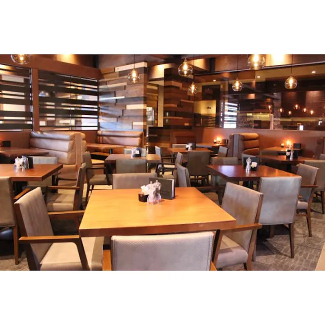 Bâton Rouge Grillhouse & Bar