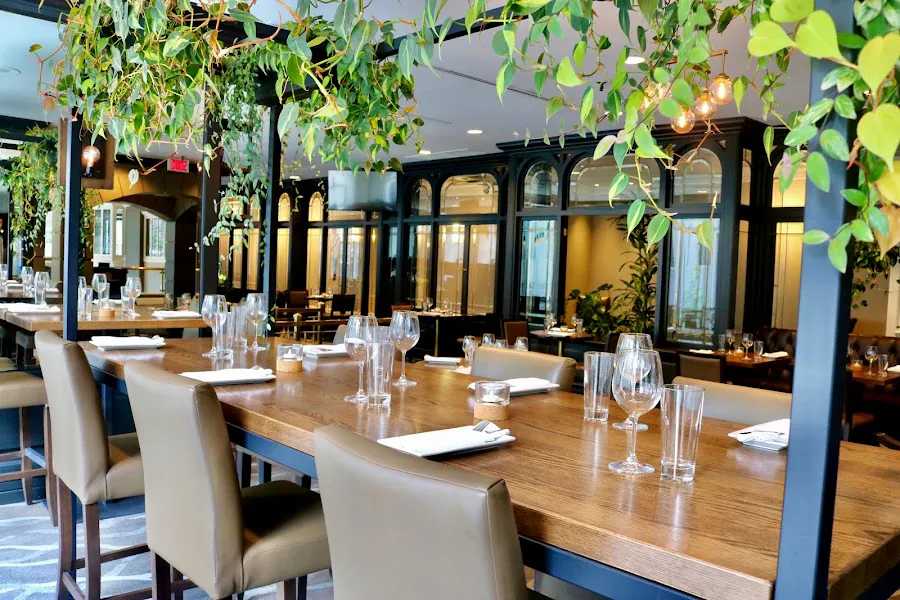 Brasserie Milton