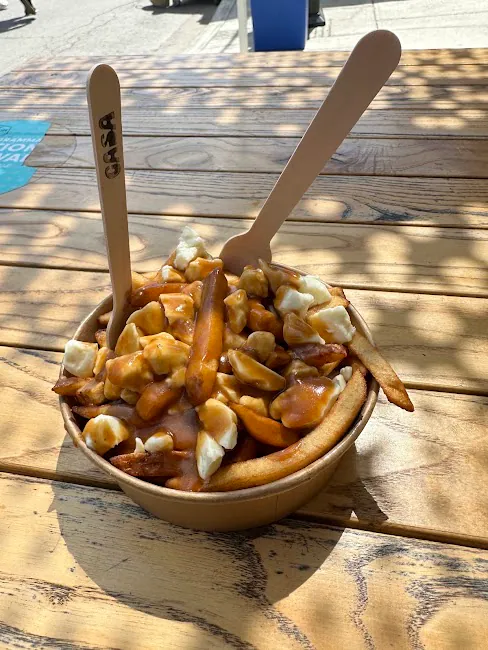 Casa Poutine & Burger