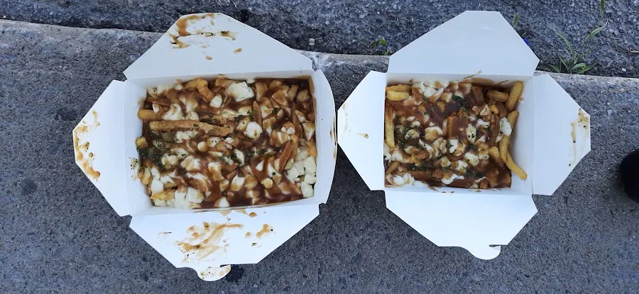 D'la Bonne Grosse Poutine