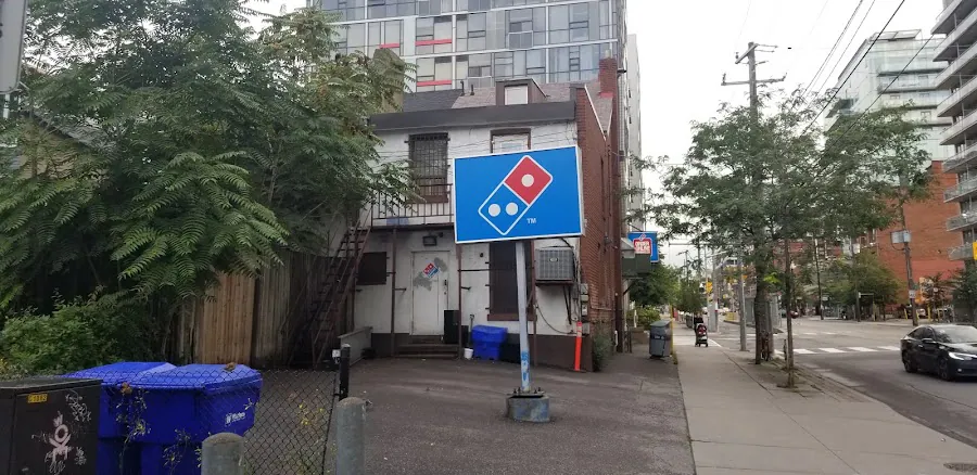 Domino's Pizza