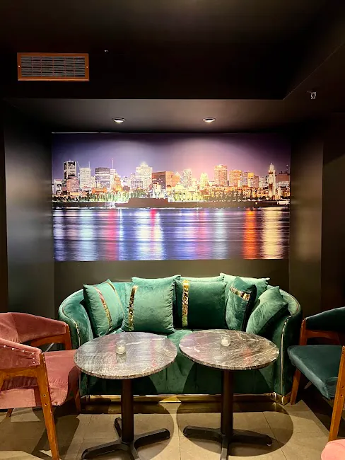 El Lounge Resto-Bar