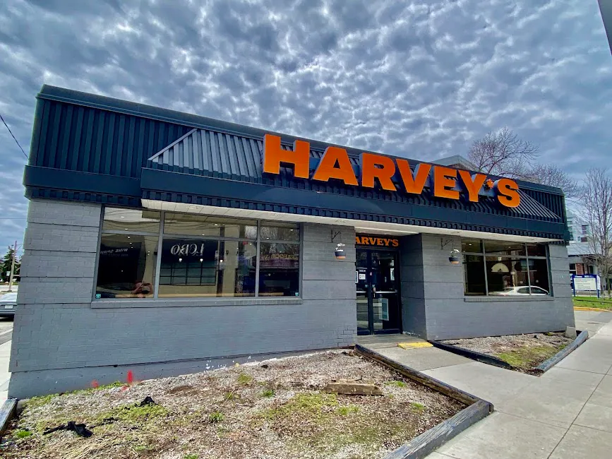 Harvey's