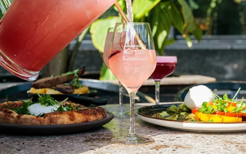 20% off code at Huis Clos