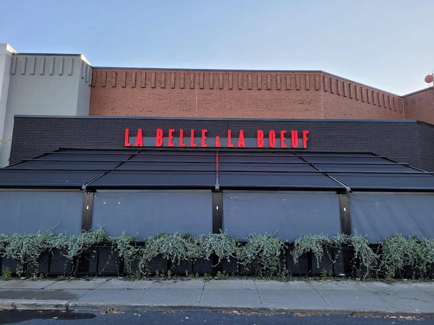 La Belle & La Boeuf - Burger Bar - Saint-Bruno