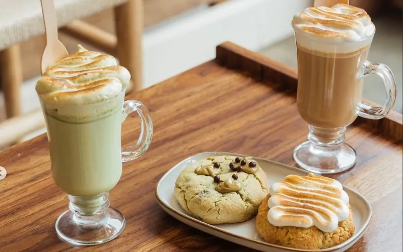 Free Signature Cookie at Maison Sauvage