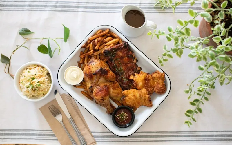 20% off code at Mon Petit Poulet (ST-LO)