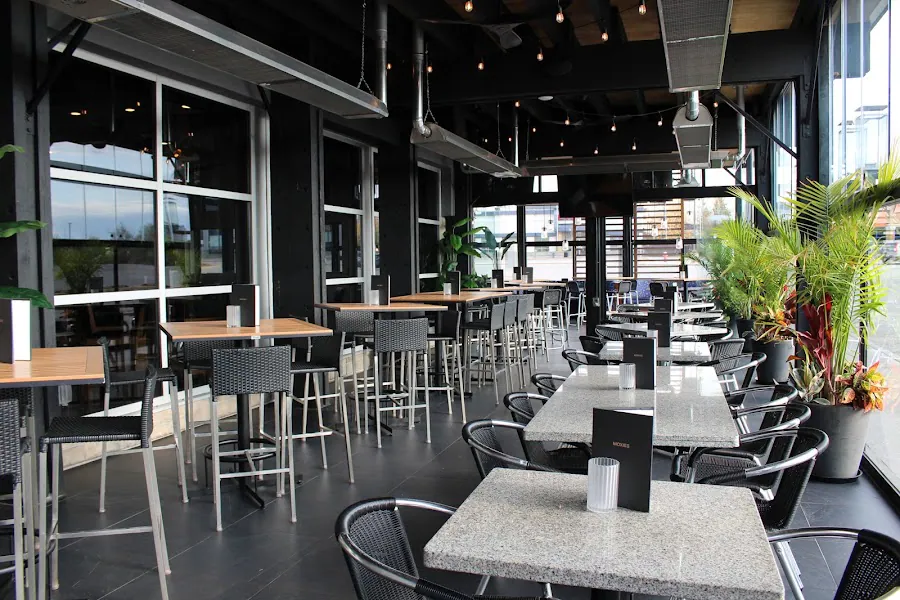 Moxies Beavercreek Restaurant