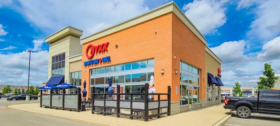 Onyxx Sports Bar & Grill
