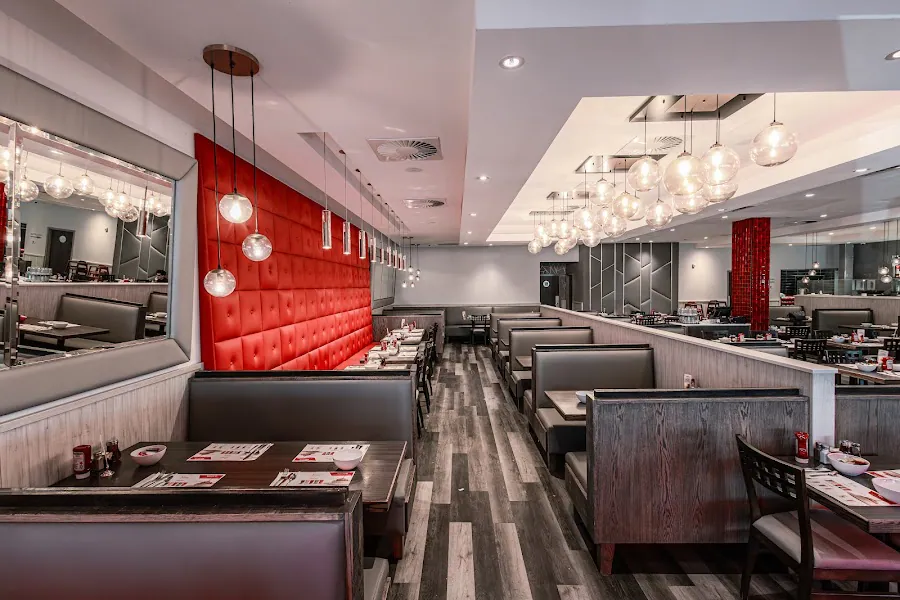 Petinos Brossard