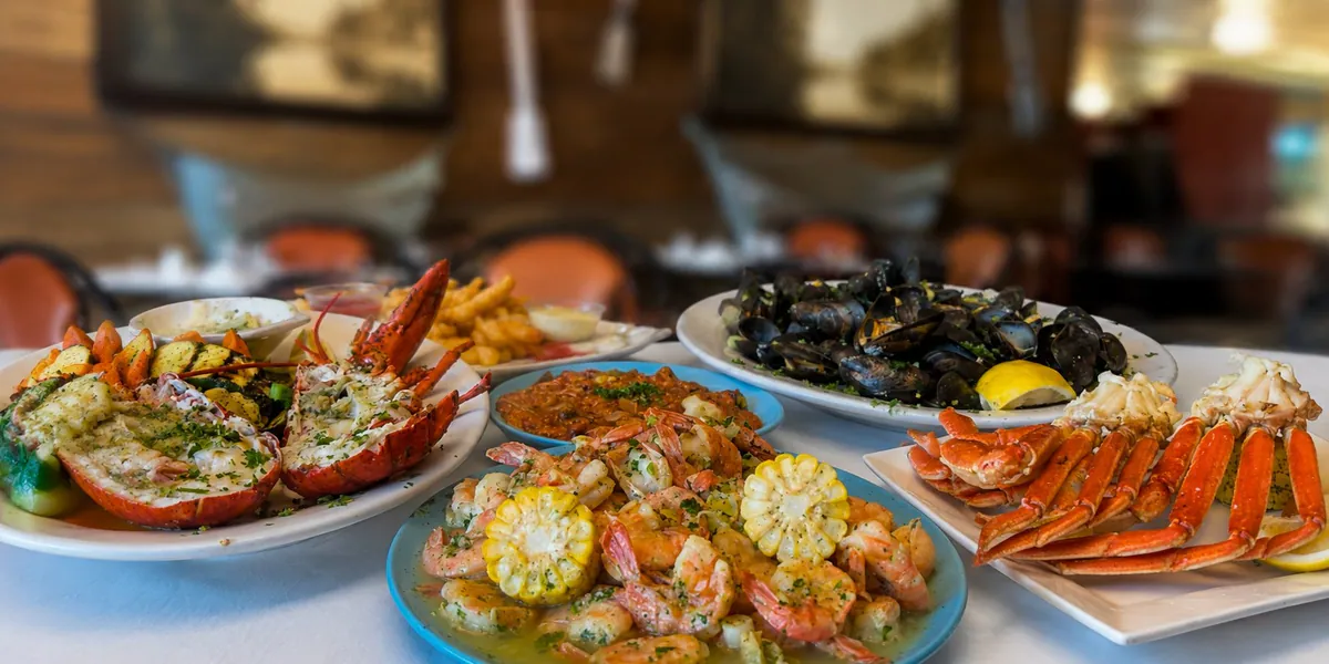 AYCE seafood at Poissonerie Zeina