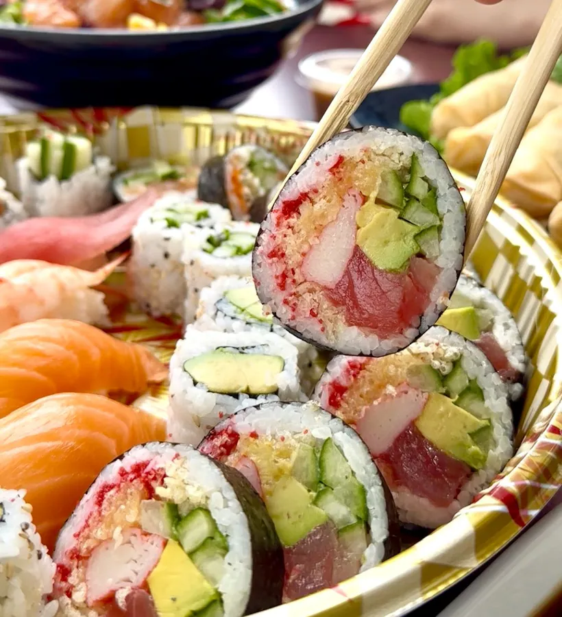 $15/pers | Sushi Set for 2 at Sushito