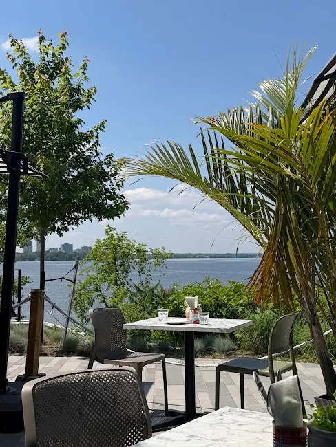 The Grand Pizzeria & Bar - Westboro Beach