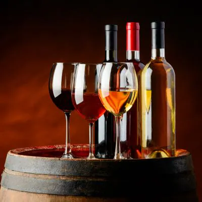 Half-price selected wine bottles at 3 Brasseurs