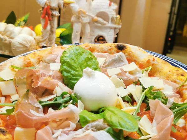 Anima & Cornicione: La Vera Eccellenza della Pizza Napoletana