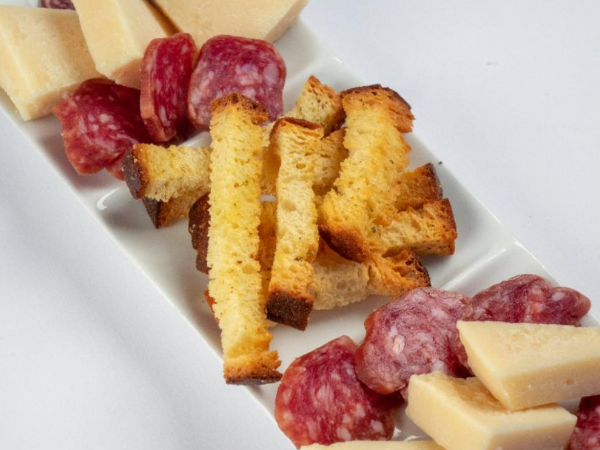 Crostini Tozzapane® di PanBiscò: Un'alternativa gustosa e salutare ai classici snack