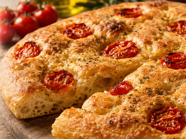 La vera Focaccia di Altamura: il tesoro della Puglia che tutti vogliono assaggiare