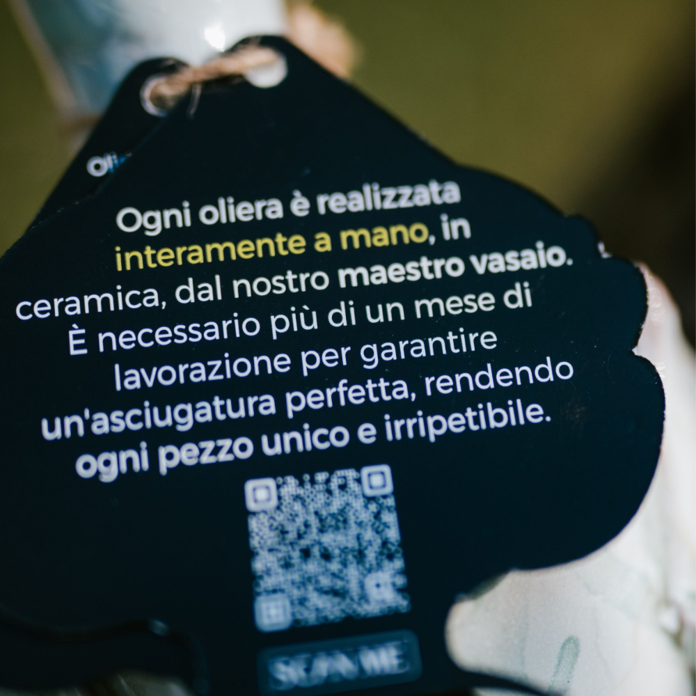 Olio EVO Monocultivar Peranzana con Oliera in Ceramica Pumo fatta a mano in Puglia - 350ml - Campagna di Raccolta 2025/2026