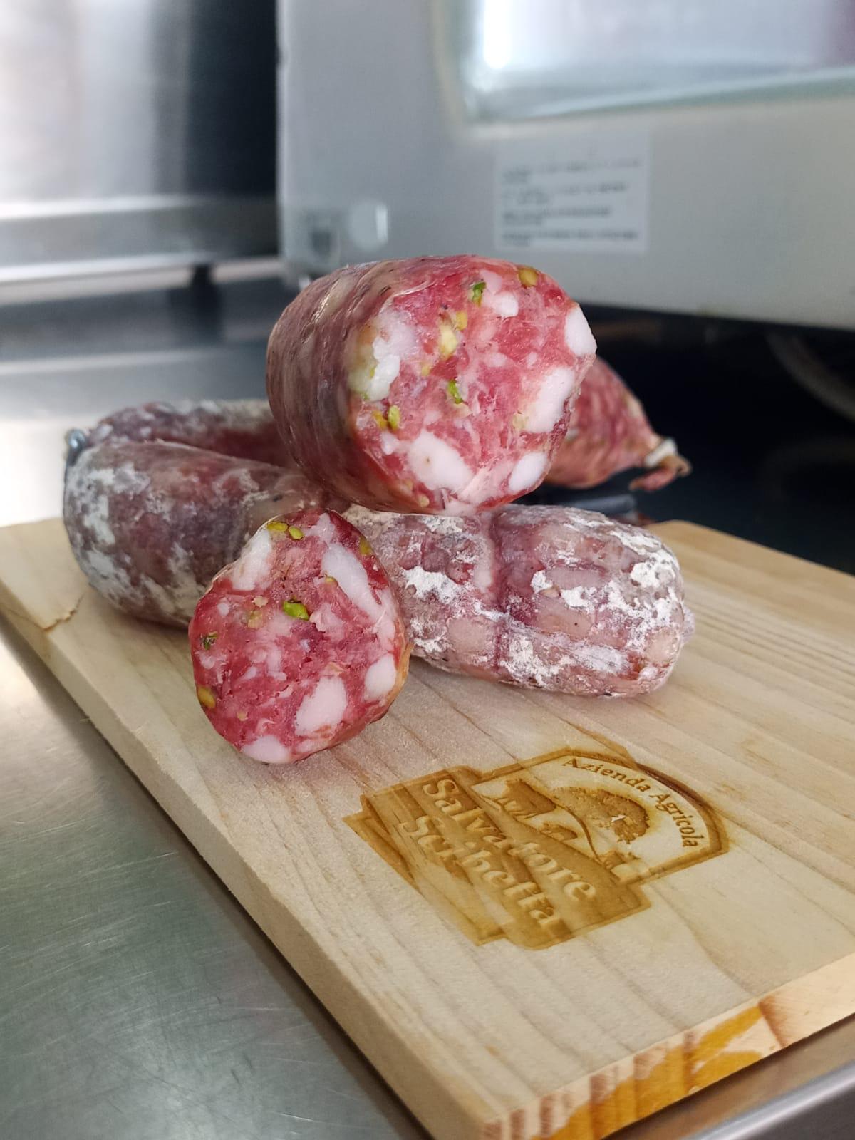Salame Artigianale Aromatizzato al Pistacchio - 1kg