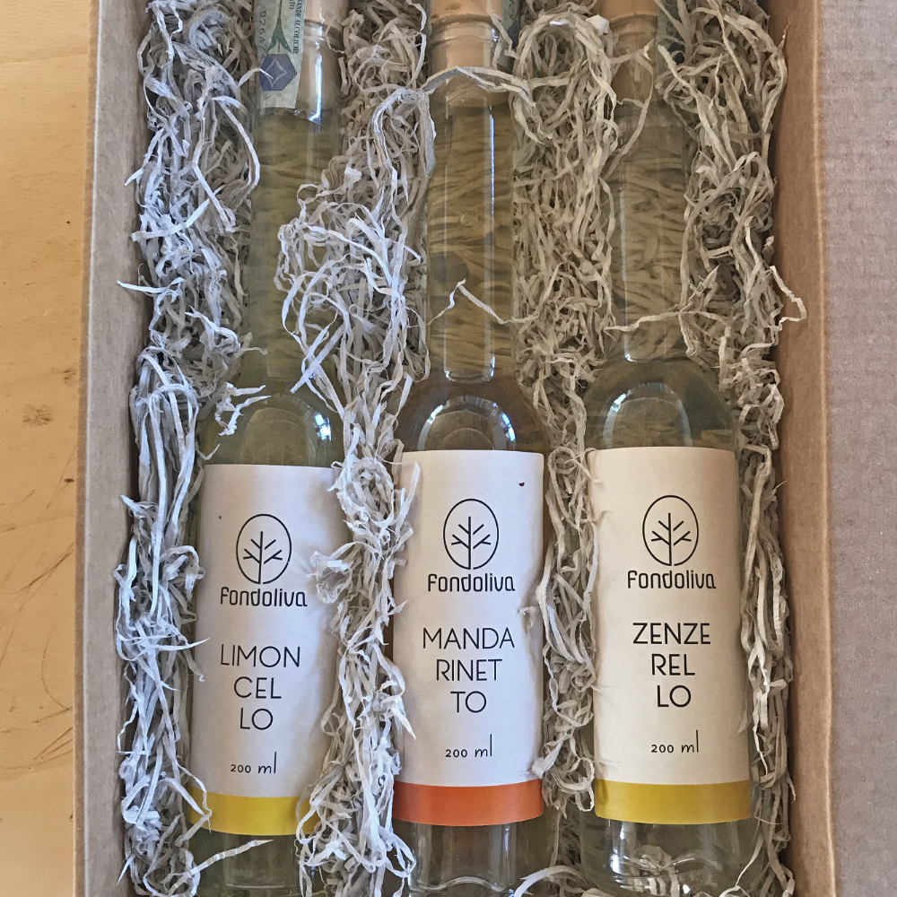 Box Degustazione di 3 Liquori: Mandarinetto, Zenzerello e Limoncello - 60cl