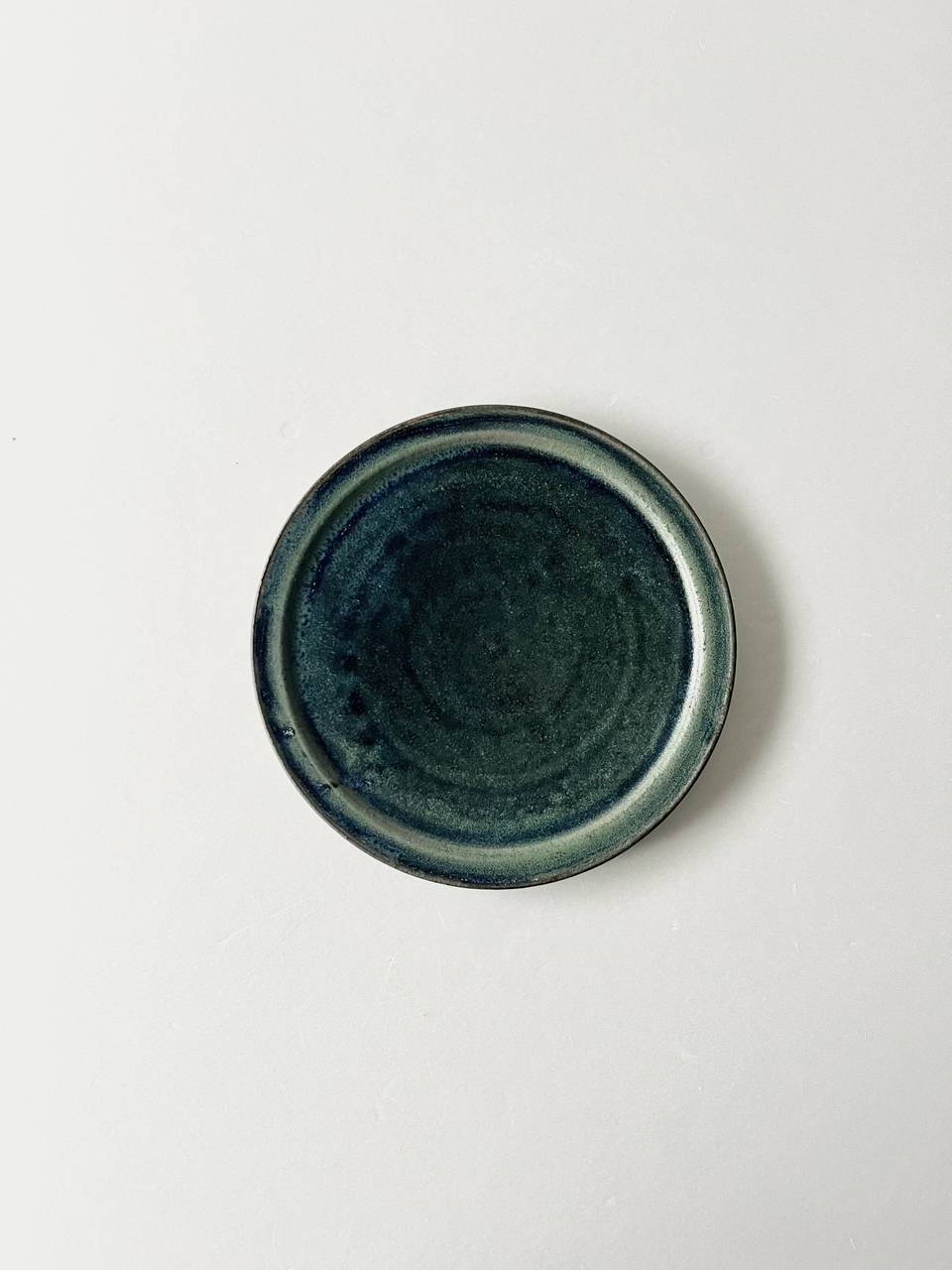 【美品】平野日奈子　6寸皿　結晶コバルト