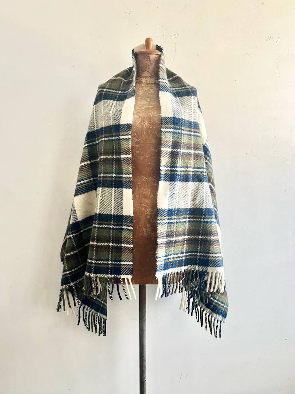 【美品】TWEEDMILL　ウールブランケット　グレー・グリーン・アイボリー