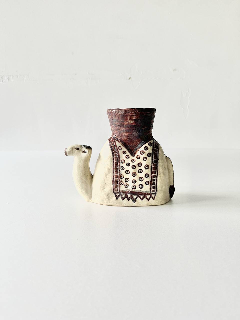 【美品】深谷望　ラクダ　フラワーベース　花器