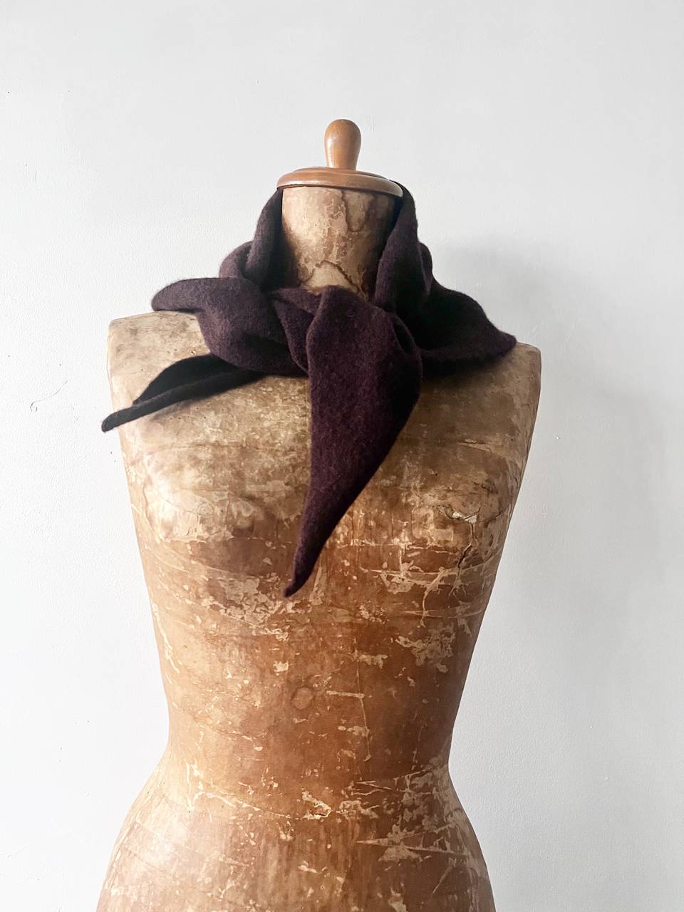 【美品】MHL　SCOUT SCARF　ウール三角ストール