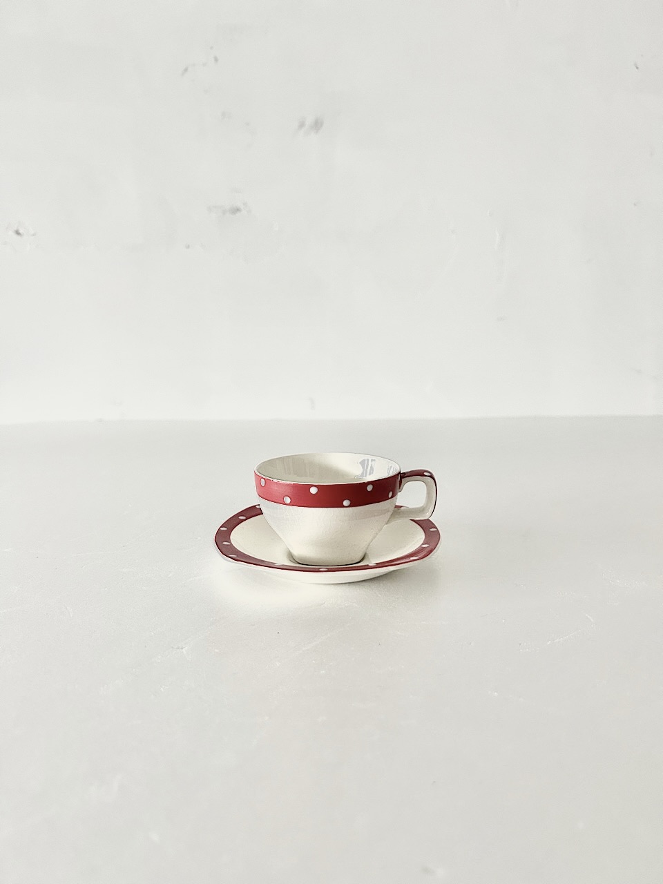 【イギリスヴィンテージ】Midwinter 　Red domino　カップ＆ソーサー