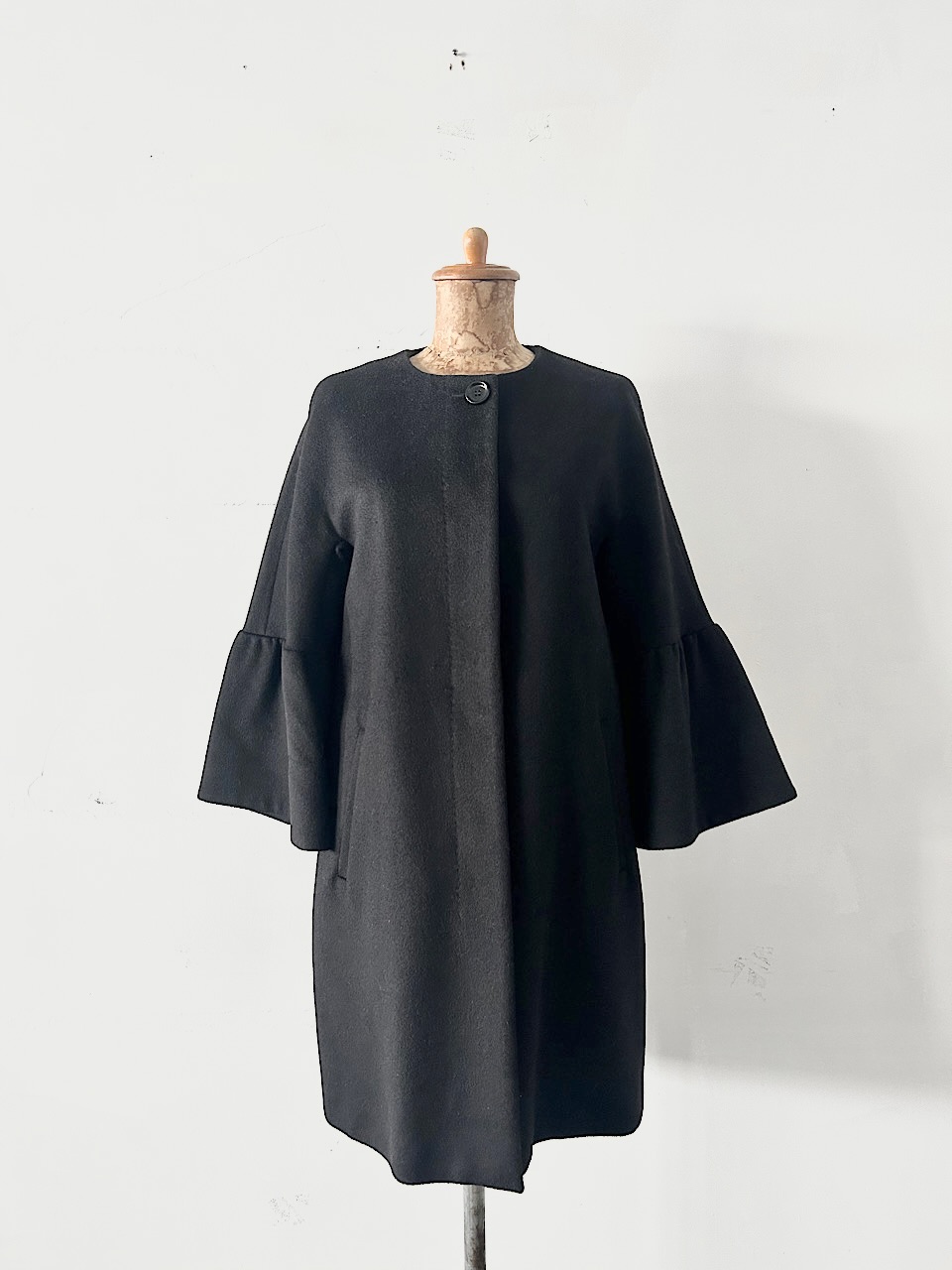 【美品】Max Mara　ベルスリーブウールコート　サイズ36
