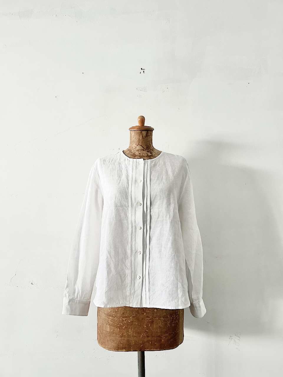 【美品】LISETTE　リネンブラウス　コリーン　ブラン　サイズ38