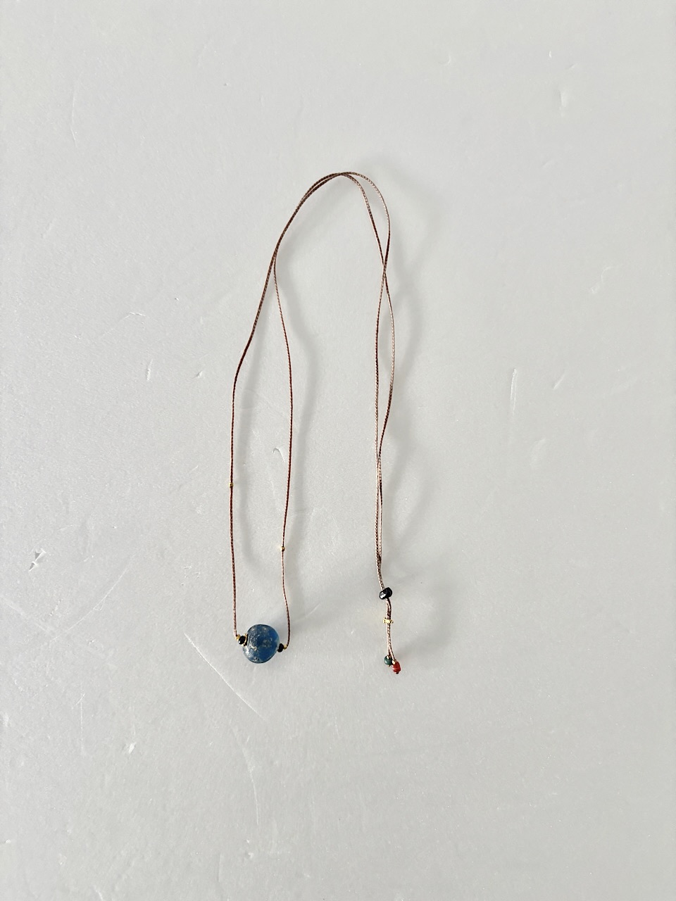 【美品】オカベマサノリ　古代ビーズアクセサリー　ローマングラス青　真木千秋　