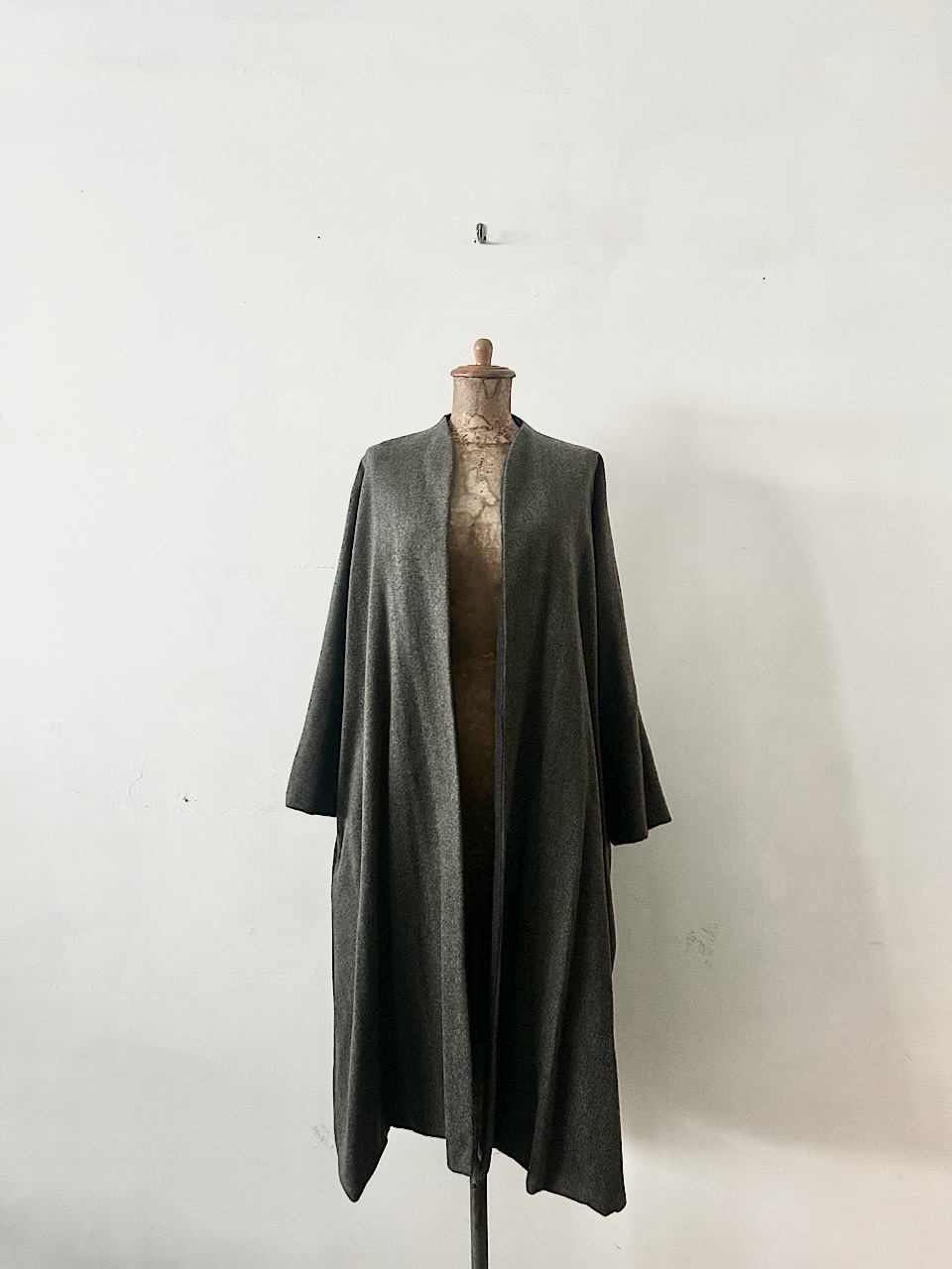【美品】TOUJOURS　カシミヤ　羽織り　コート　グレー　