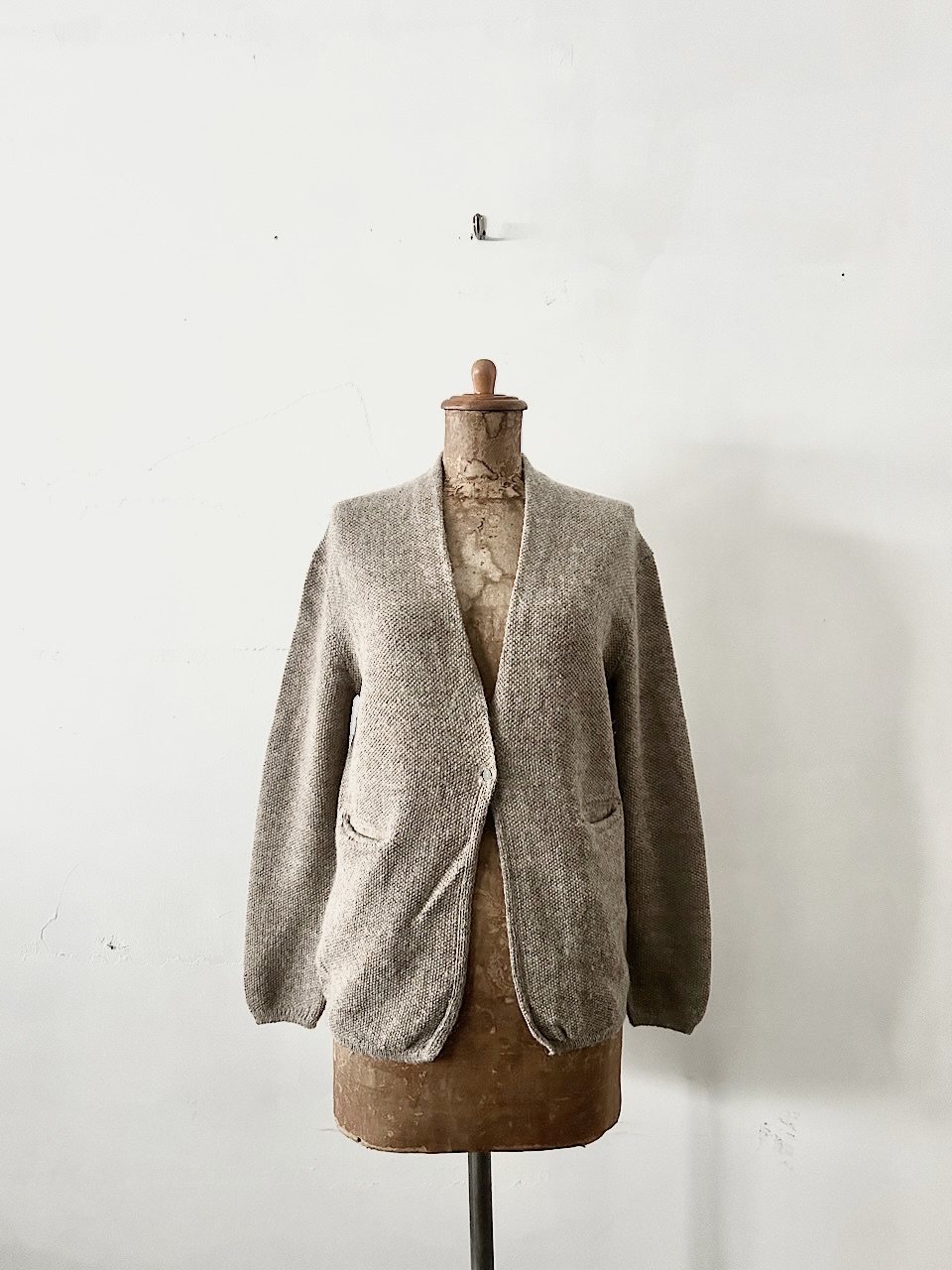 【美品】Hands of creation　アルパカニット　カーディガン　ベージュ　　サイズF　