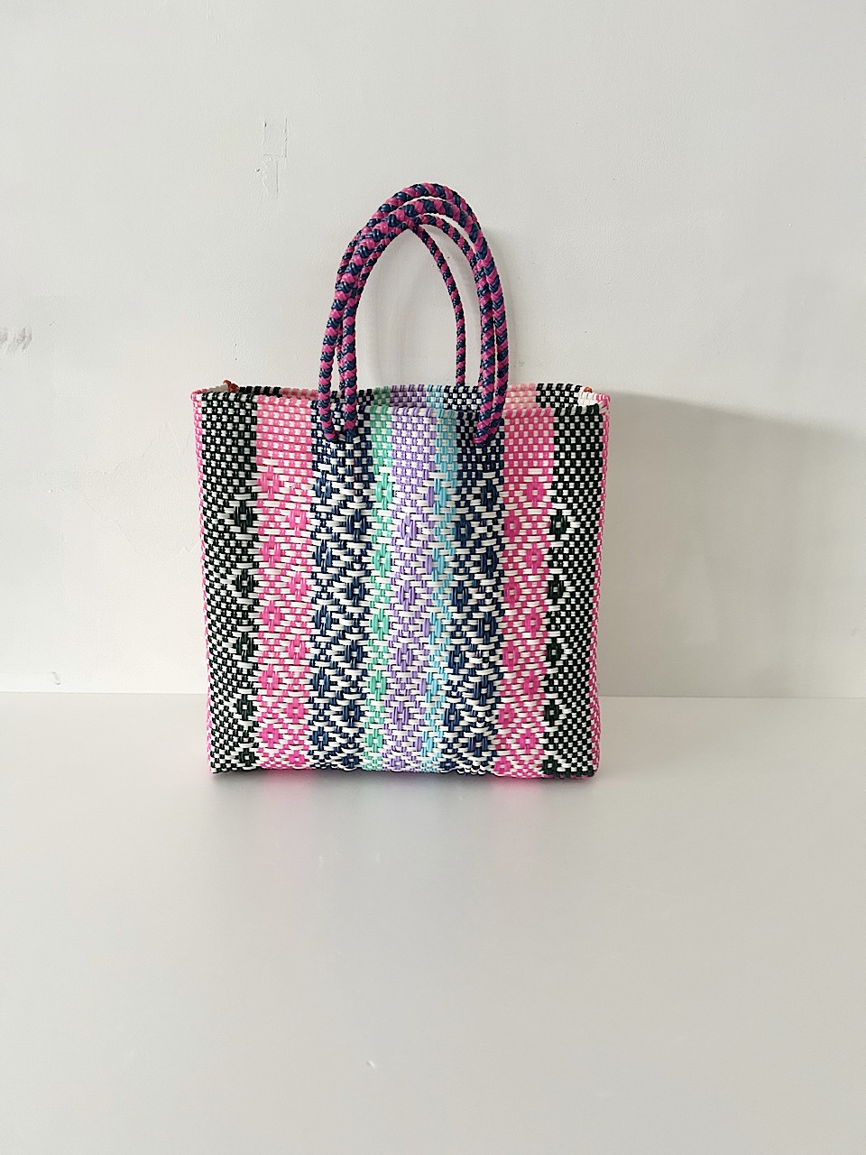 【美品】メキシコ　メルカドバッグ 　マルチカラー　ピンク