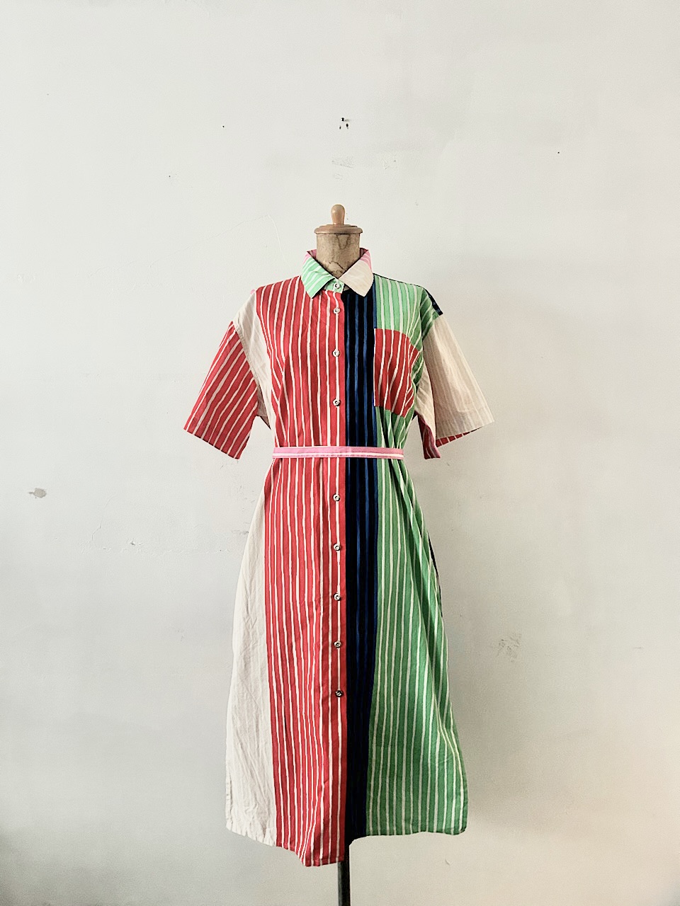 【北欧】marimekko　ストライプワンピース　クレイジーパターン　サイズS　コットン