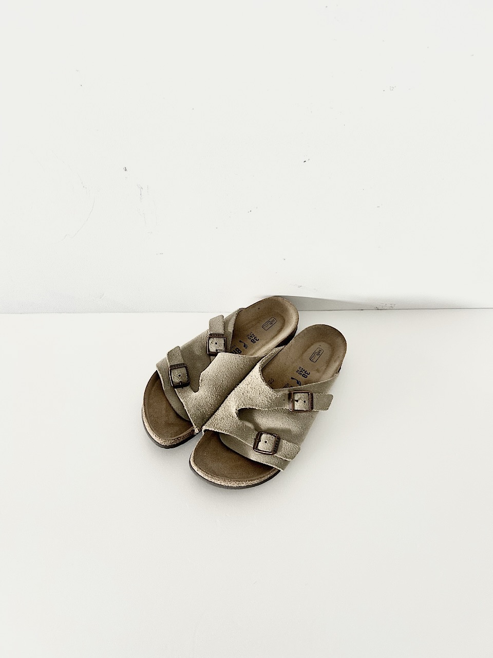 BIRKENSTOCK  チューリッヒ 　ZURICH LEVE スエード ベルト サンダル　24.5cm