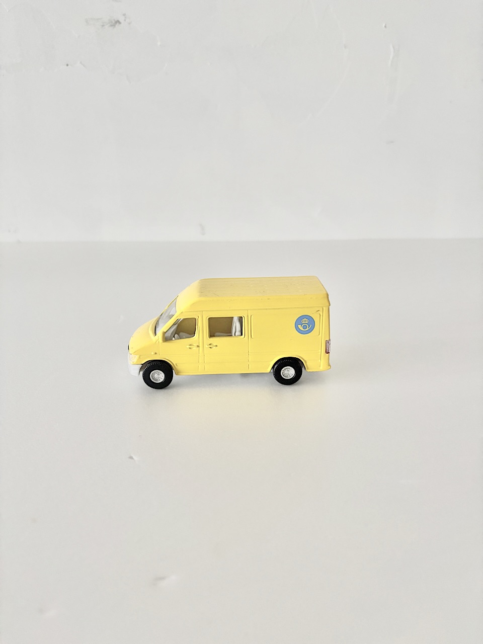 TINS TOYS　スウェーデン 郵便局　ミニカー