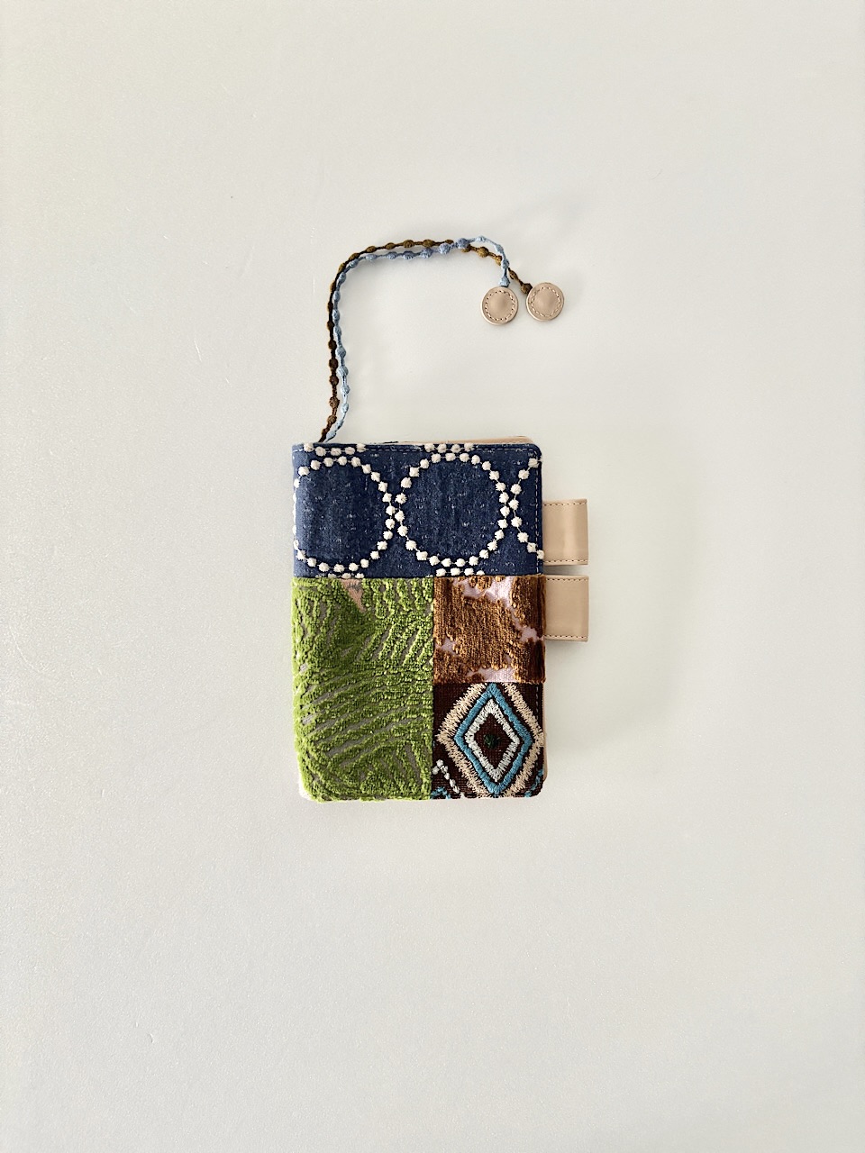 【美品】mina perhonen　piece　HOBONICHI　手帳カバー　
