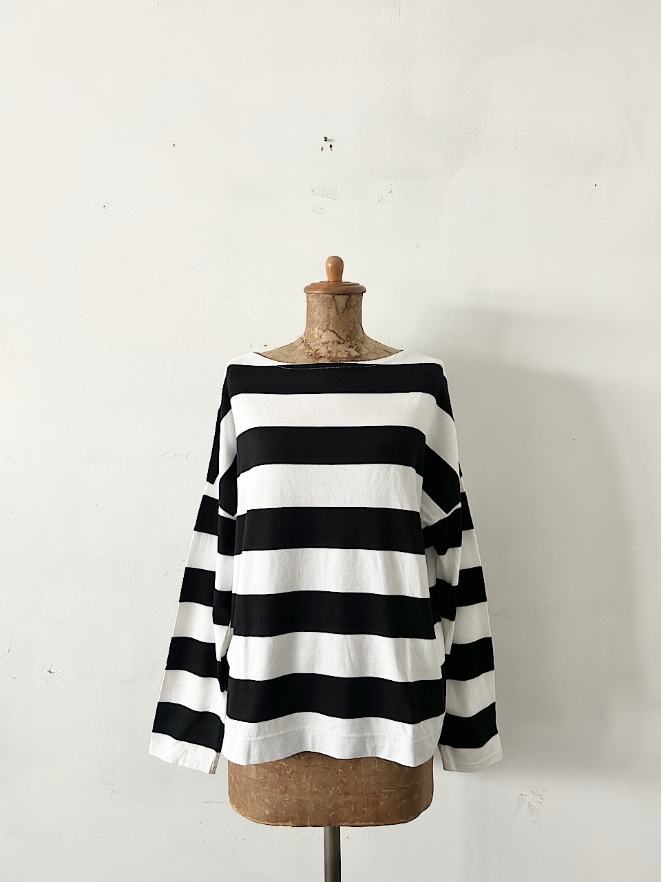 【美品】Hands of creation　長袖　ボーダーカットソー　白黒　コットン　サイズF