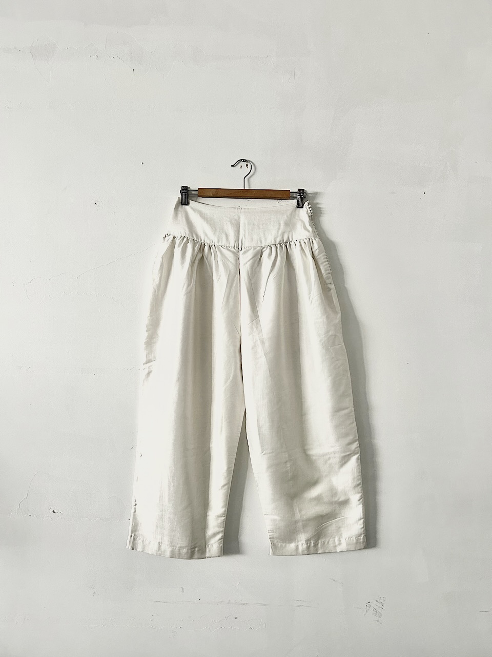 【美品】BUNON  Wide Belt Pants　シルク　Mサイズ