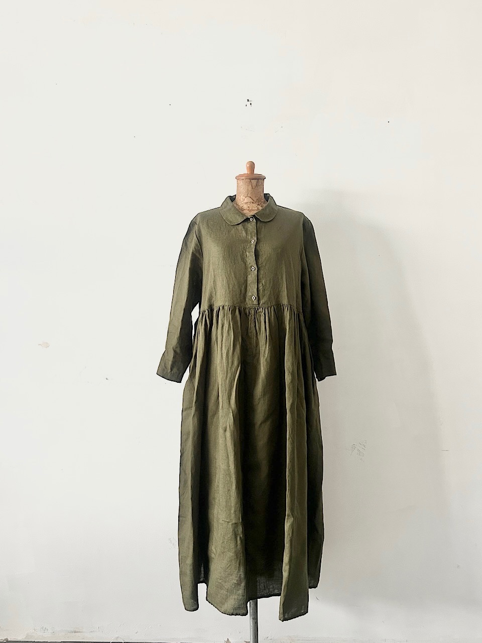 【美品】fog linen work 　リーザワンピース　オリーブ　