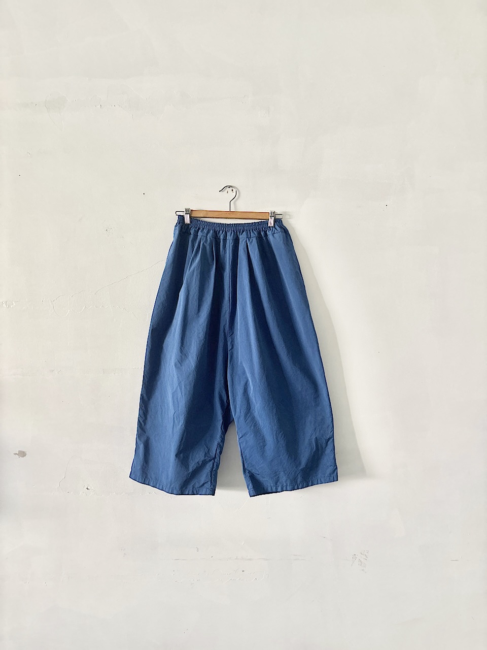 【美品】OLDMAN’S TAILOR　ガーメントダイゴムパンツ　NAVY　定価3.8万