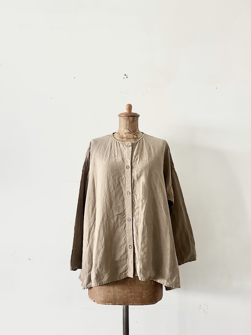 evameva　linen shirts　リネンシャツ