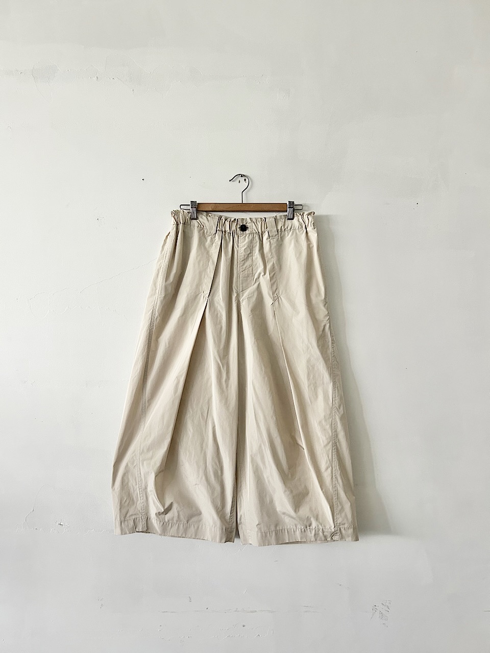 【美品】DU TANGO　パラシュートパンツ　サイズ2　MILKY WHITE
