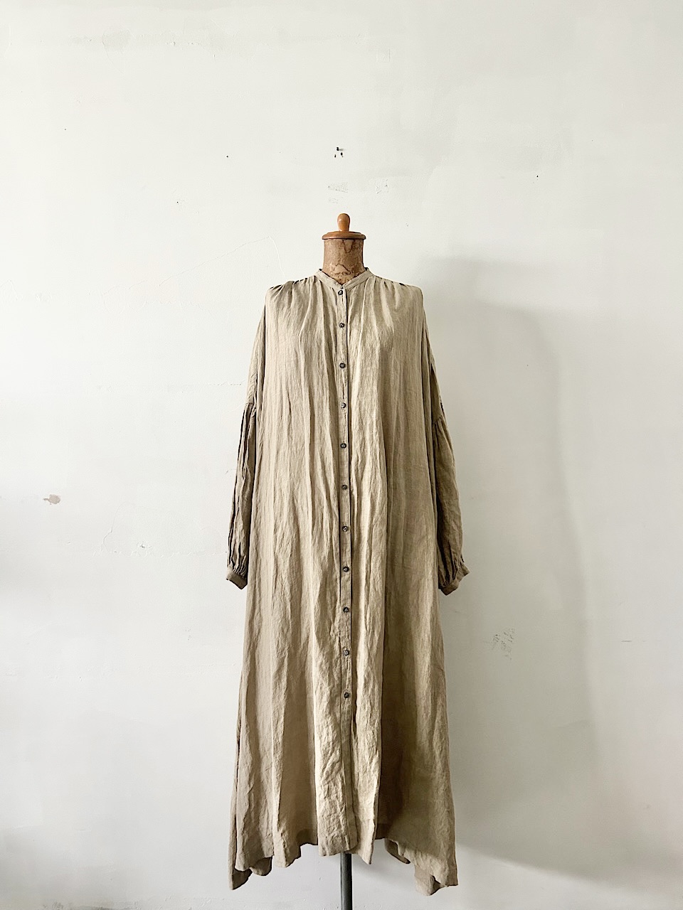 【美品】CAVANE　Balloon sleeve dress linen　リネン　ワンピース